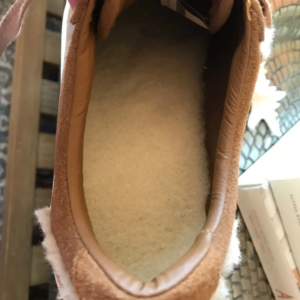 UGG CHESTNUT ZILO HERITAGE SNEAKER SHOE